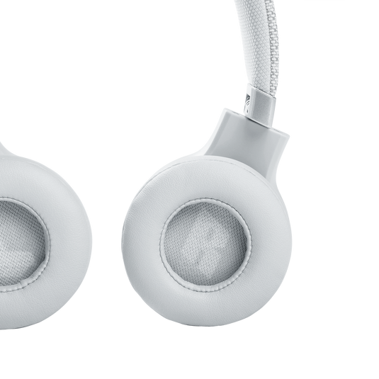 JBL Live 460NC - White - Wireless on-ear NC headphones - Detailshot 3 image number null